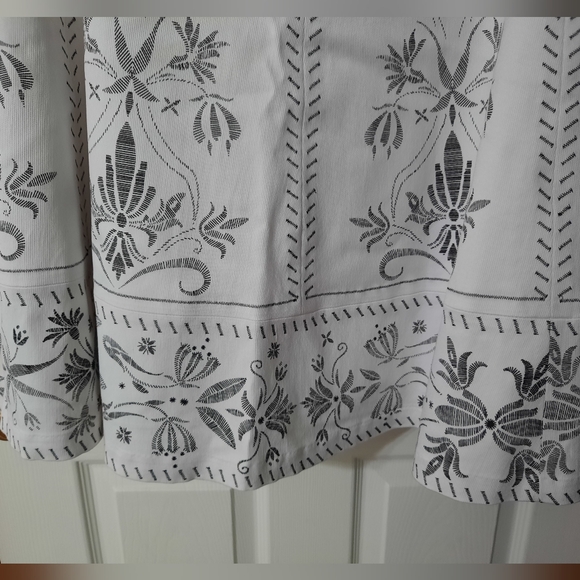 Vintage Plus Size Embroidered Full Skirt - Picture 4 of 12